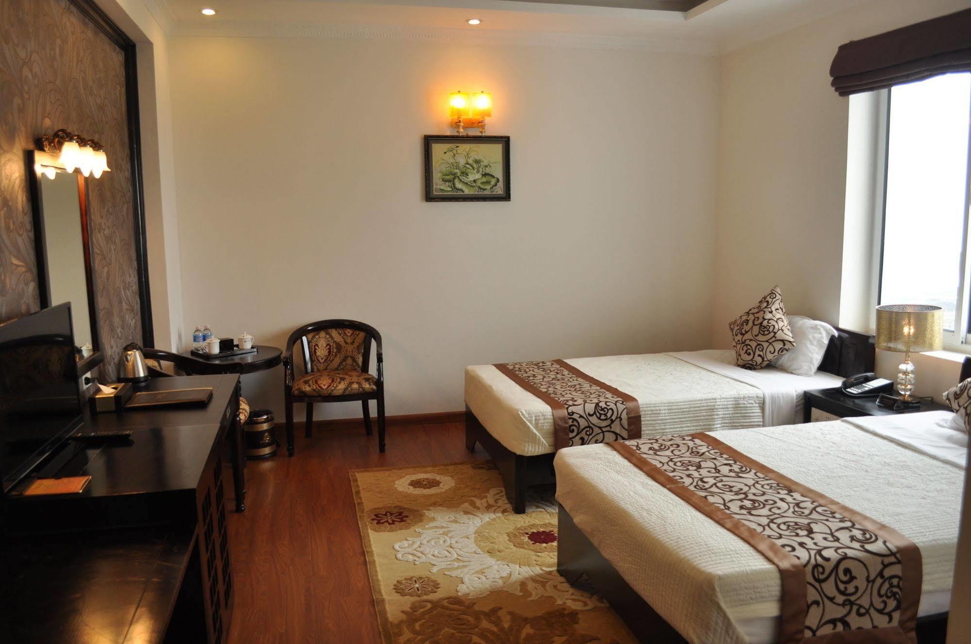 Golden Halong Hotel Nan Giang Esterno foto