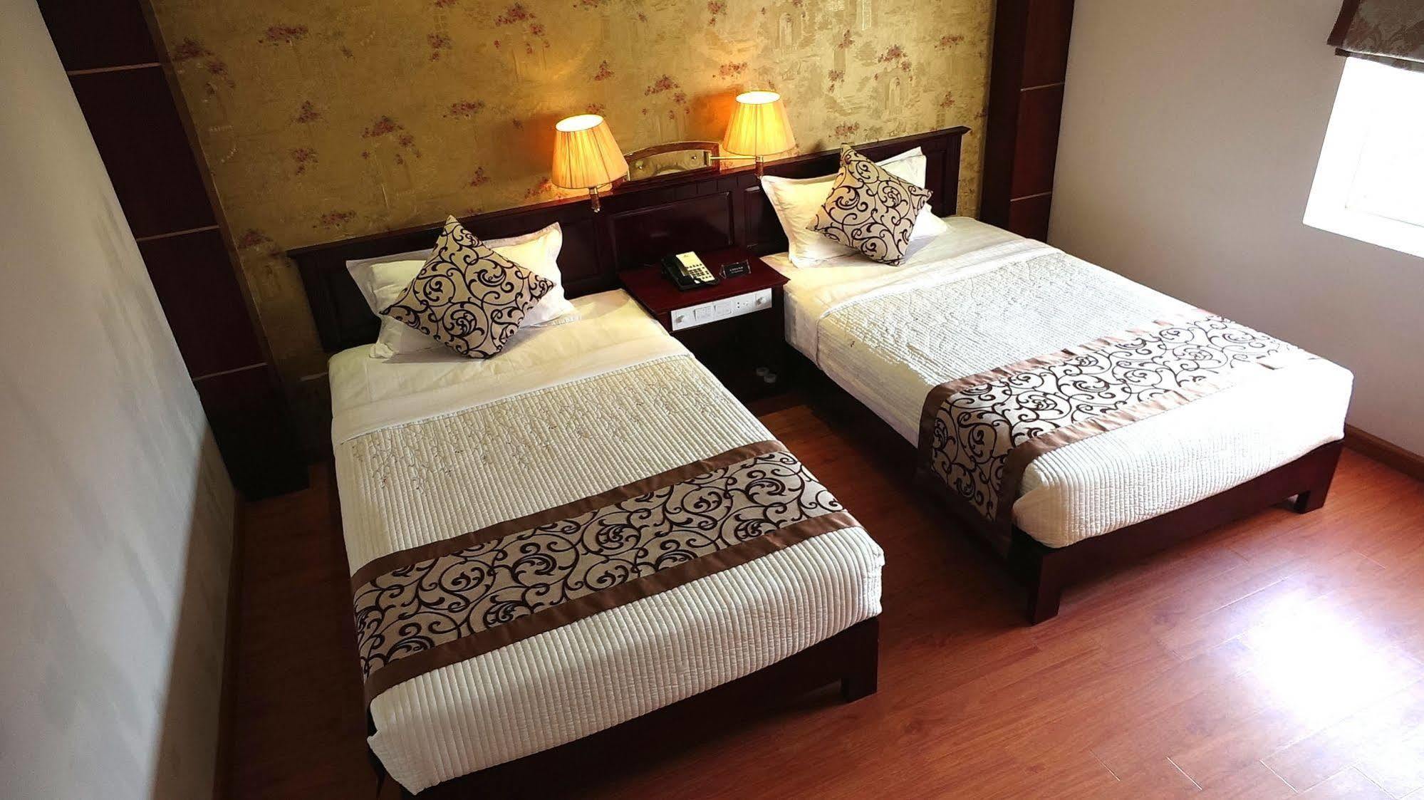 Golden Halong Hotel Nan Giang Esterno foto